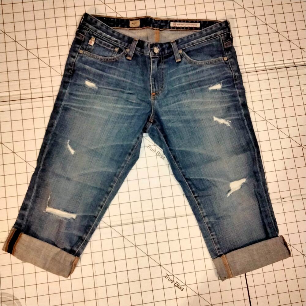 AG Adriano Goldschmied Blue Distressed Stretch Denim Maiden Capri Jeans  27R